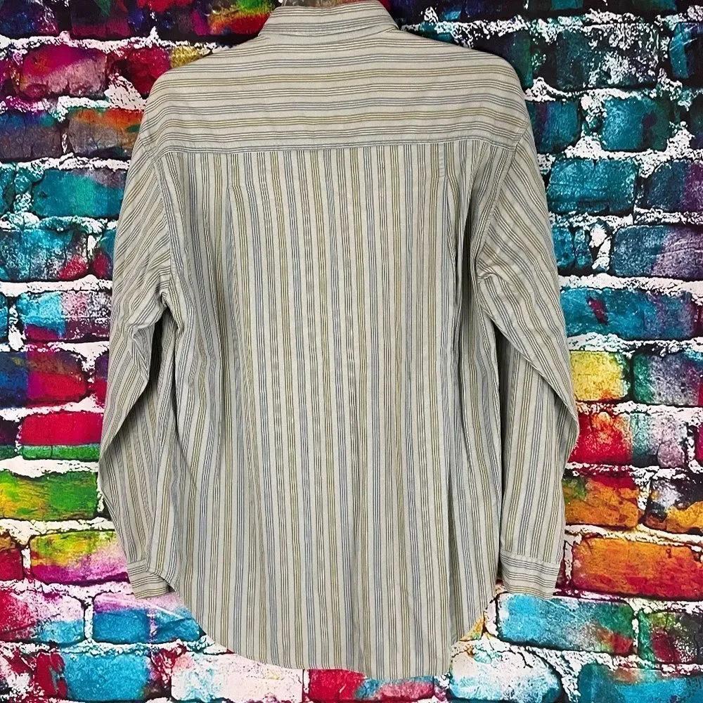 Royal Robbins Striped Long sleeve Button Front Shirt size Medium - Picture 2 of 9